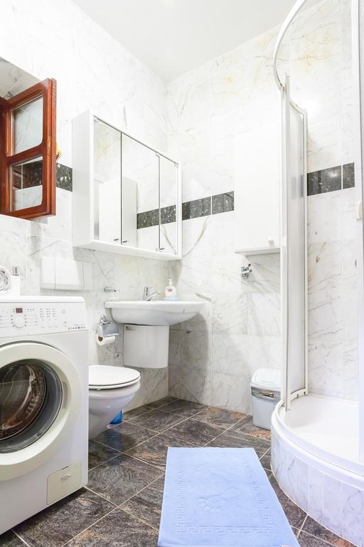 Appartement & Perasto *